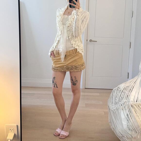 Other Sweaters - Korean deadstock cream crochet cardigan